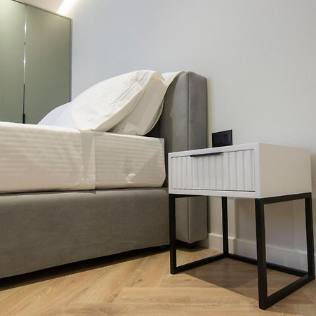 Mina Luxury Rooms Tirana Exterior foto