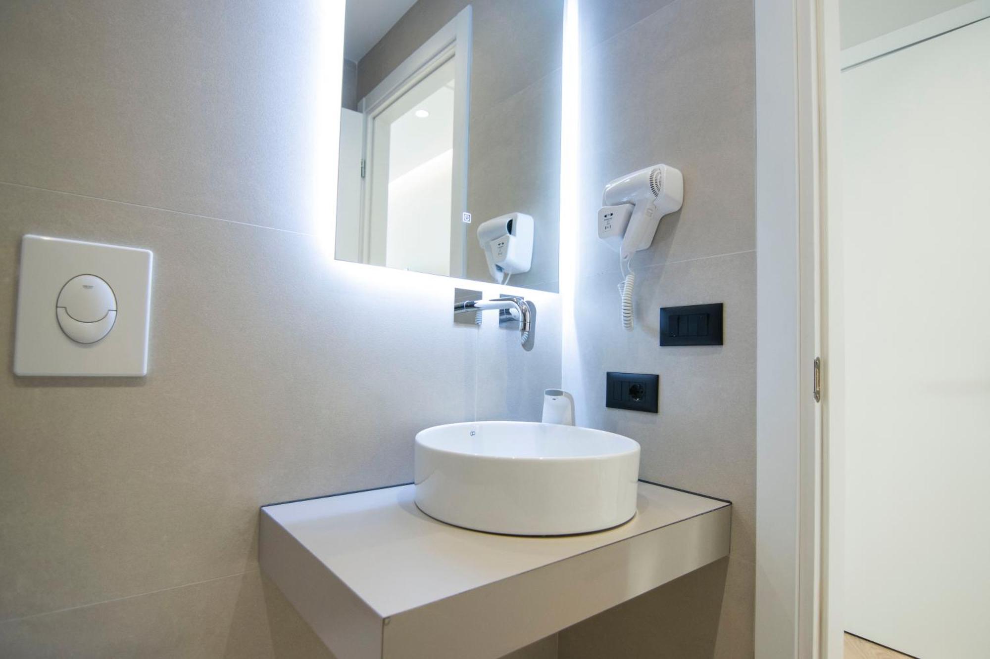 Mina Luxury Rooms Tirana Exterior foto